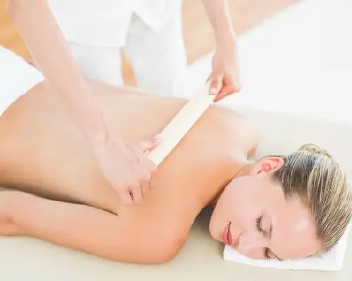 Nail Salon Service At Home in Dubai 8 FULL BACK WAXING