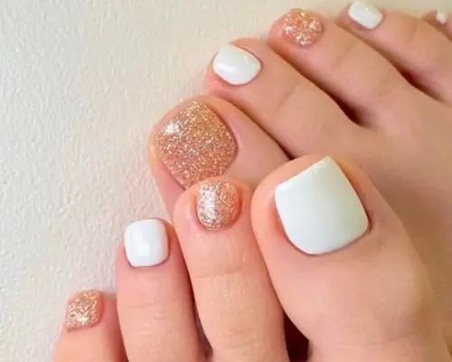Nail Salon Service At Home in Dubai 24 GEL PEDICURE