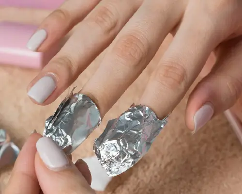 Nail Salon Service At Home in Dubai 6 GEL POLISH REMOVAL